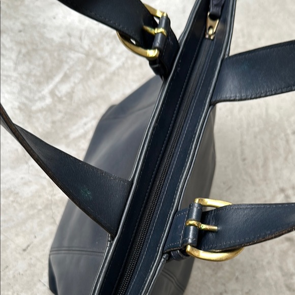 Coach vintage navy Leather Tote Bag - Picture 6 of 8
